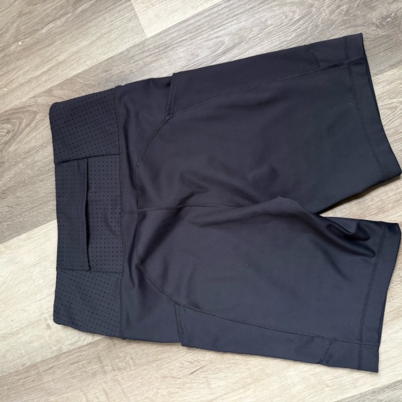 Brooks Women’s Method 8" Short Tight black - Picture 6 of 6